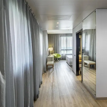 Nh Milano Fiera 4*