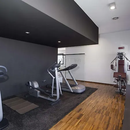Hotel Nh Milano Fiera 4*