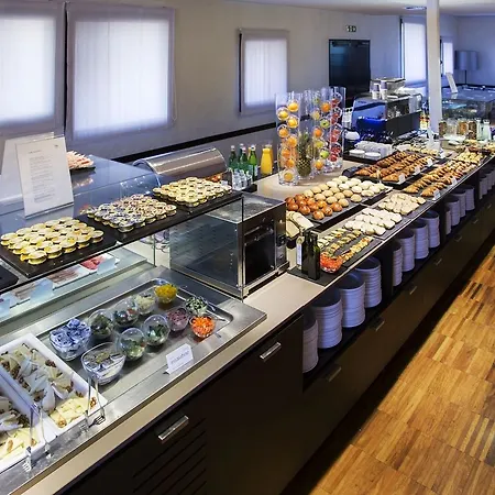 米兰国际会展中心nh酒店 酒店