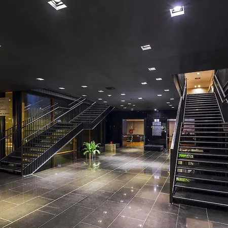 米兰国际会展中心nh酒店 酒店 4*