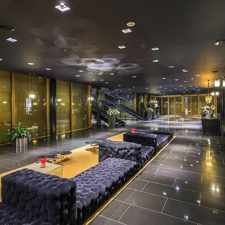 米兰国际会展中心nh酒店 罗镇